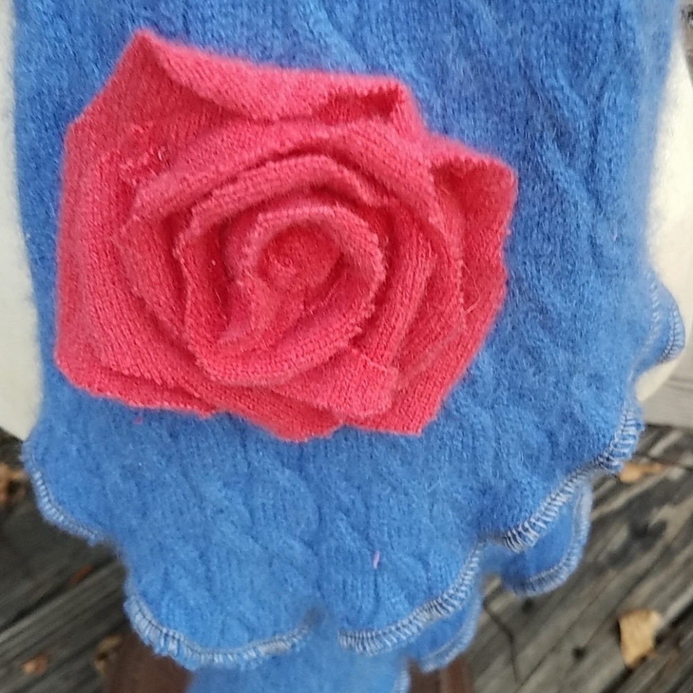 Handmade Cashmere scarf repurposed one of kind - Picture 2 of 4